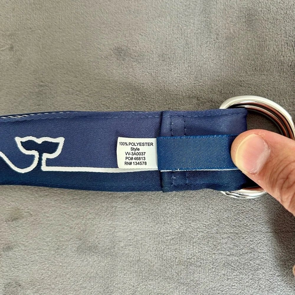 Vineyard Vines Whale Line D-Ring Belt Boys Size XL (39.5 Inch) Blue Logo
